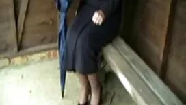 Тато і син займаютьс ...