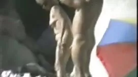 Молоді жінки для сек ...